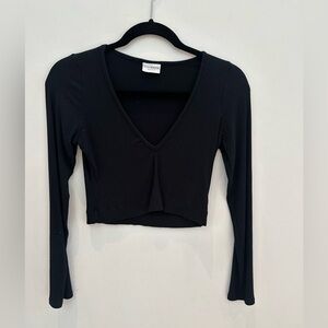 Elegant Black V-Neck Crop Top